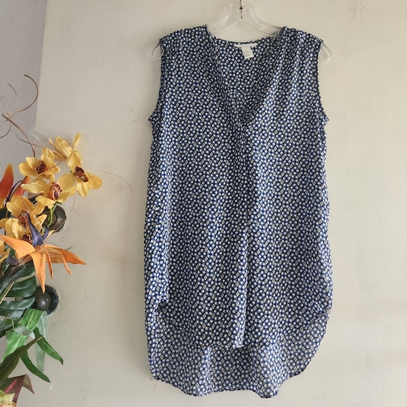 H&M Blue Cute Floral Sleeveless Split V-Neck Size 6 Tunic Top - Picture 1 of 12